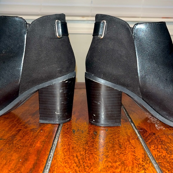 Bershka Zip Ankle Booties - Picture 3 of 6